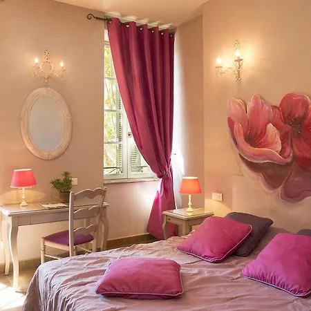 Du Cigalou Hotel