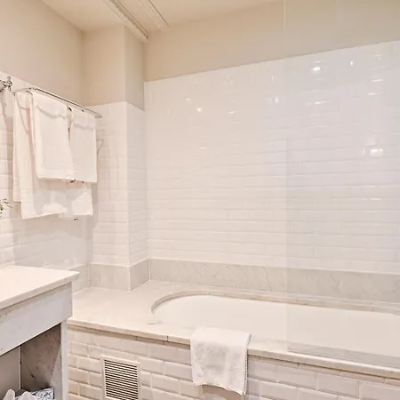 호텔 Du Cigalou 봄레미모사