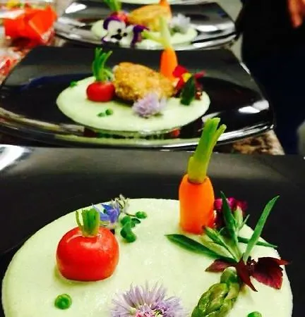 Du Cigalou Hotel 3*