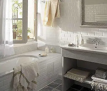 Du Cigalou 호텔 봄레미모사