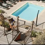 Hotel Du Cigalou 3*