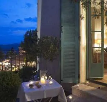 Du Cigalou Hotel 3*