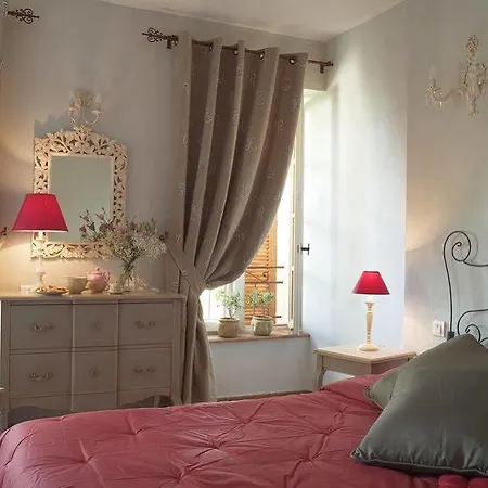 Du Cigalou Hotel 3*