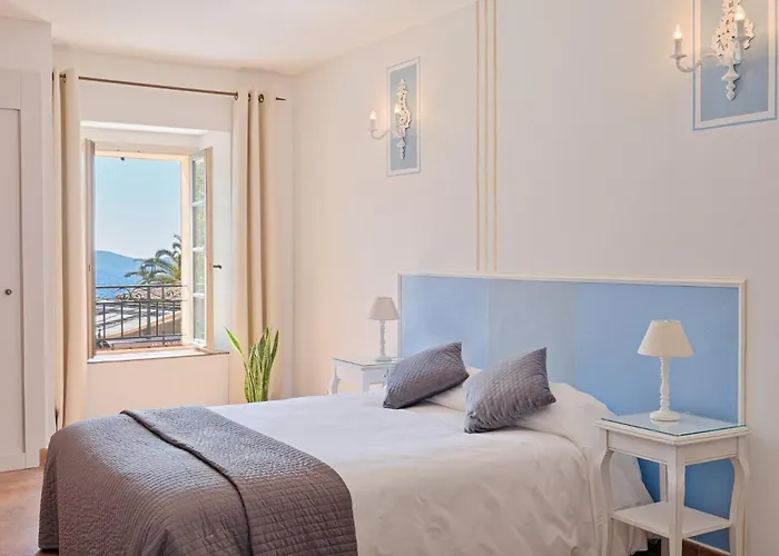 Du Cigalou ボルム・レ・ミモザ